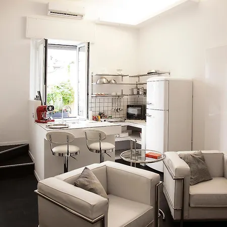 Apartment Cube Center Relaxing