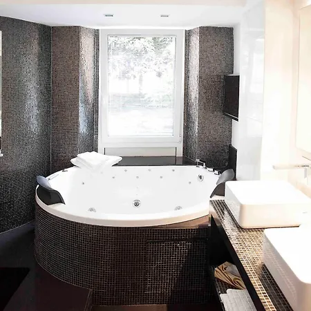 Cube Center Relaxing Apartment *